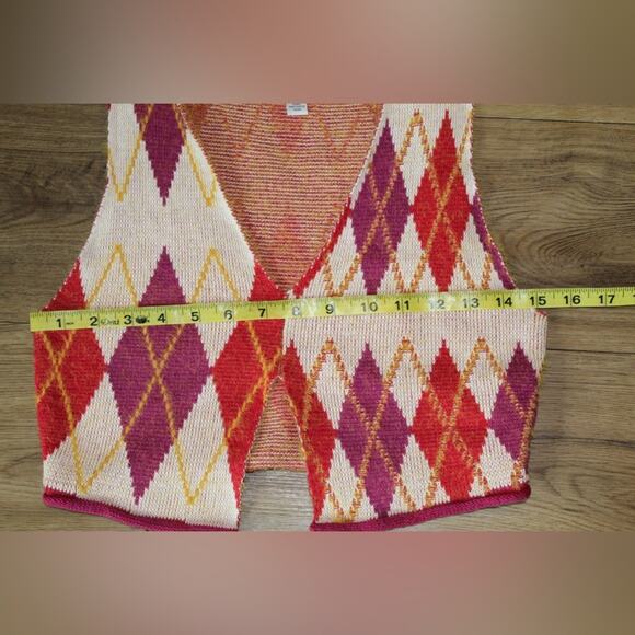Urban Outfitters Adriana Split Hem Sweater Vest Argyle Pink Red Yellow Women S - Picture 7 of 8